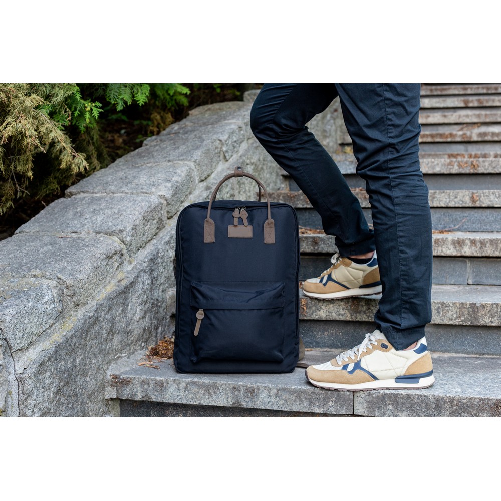 B'RIGHT Laptop-Rucksack 15,6", aus RPET | Finlay in Dunkelblau, Ansicht 10