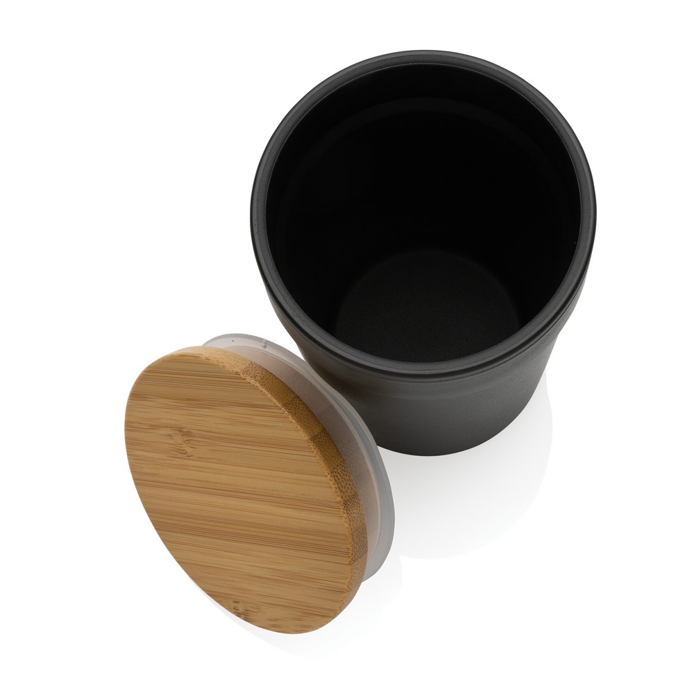 This beautiful tumbler with bamboo lid is made with GRS certified recycled PP. GRS certification ensures a completely certified supply chain of the recycled materials. The tumbler features a bamboo lid for on the go usage. Total recycled content: 52% base