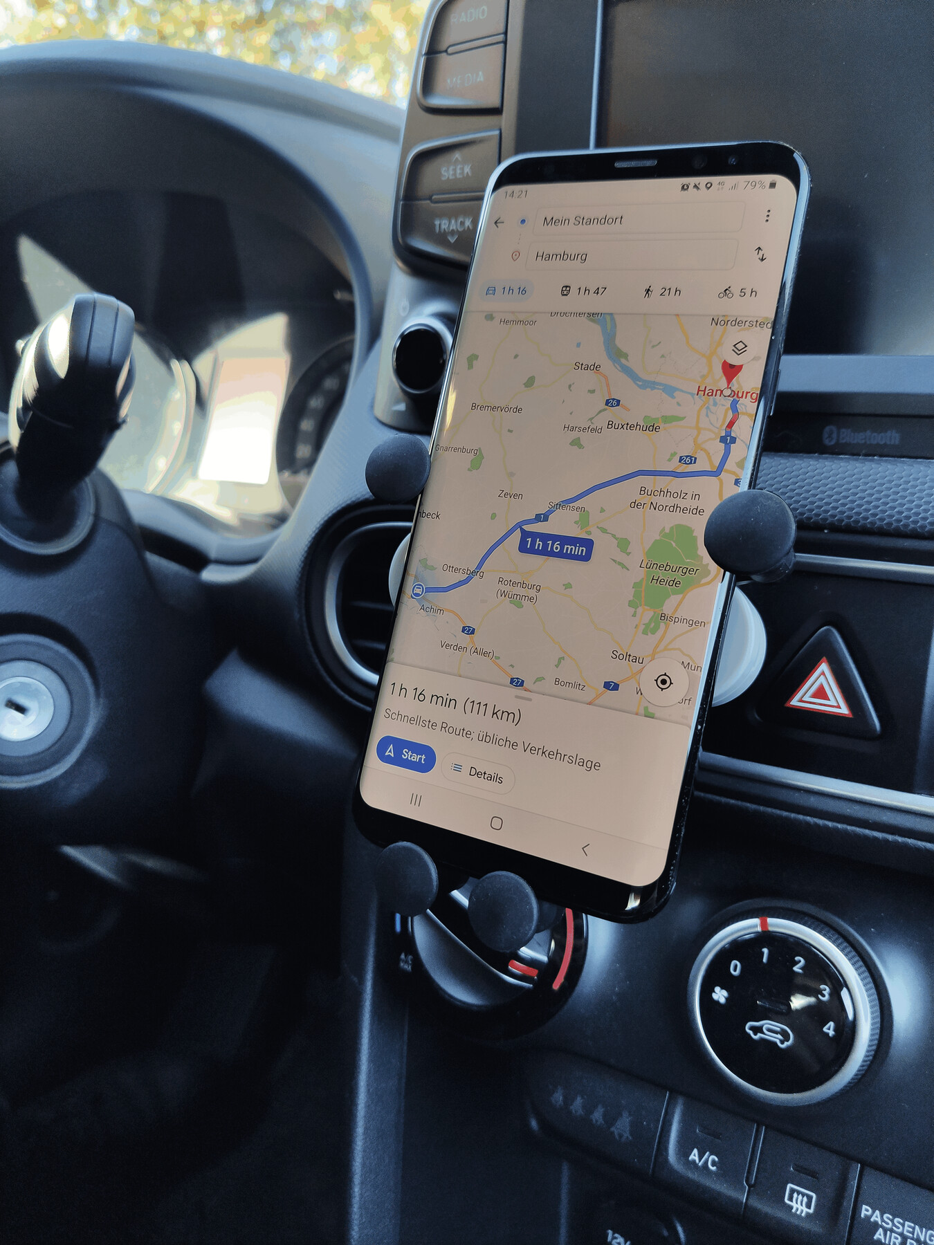 Auto-Smartphonehalter | Claw