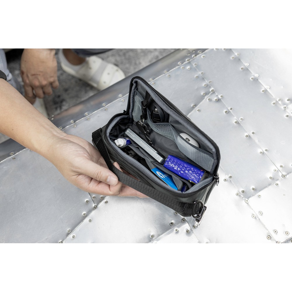 Schultertasche BrandCharger Virtuo Ora in Schwarz, Ansicht 11