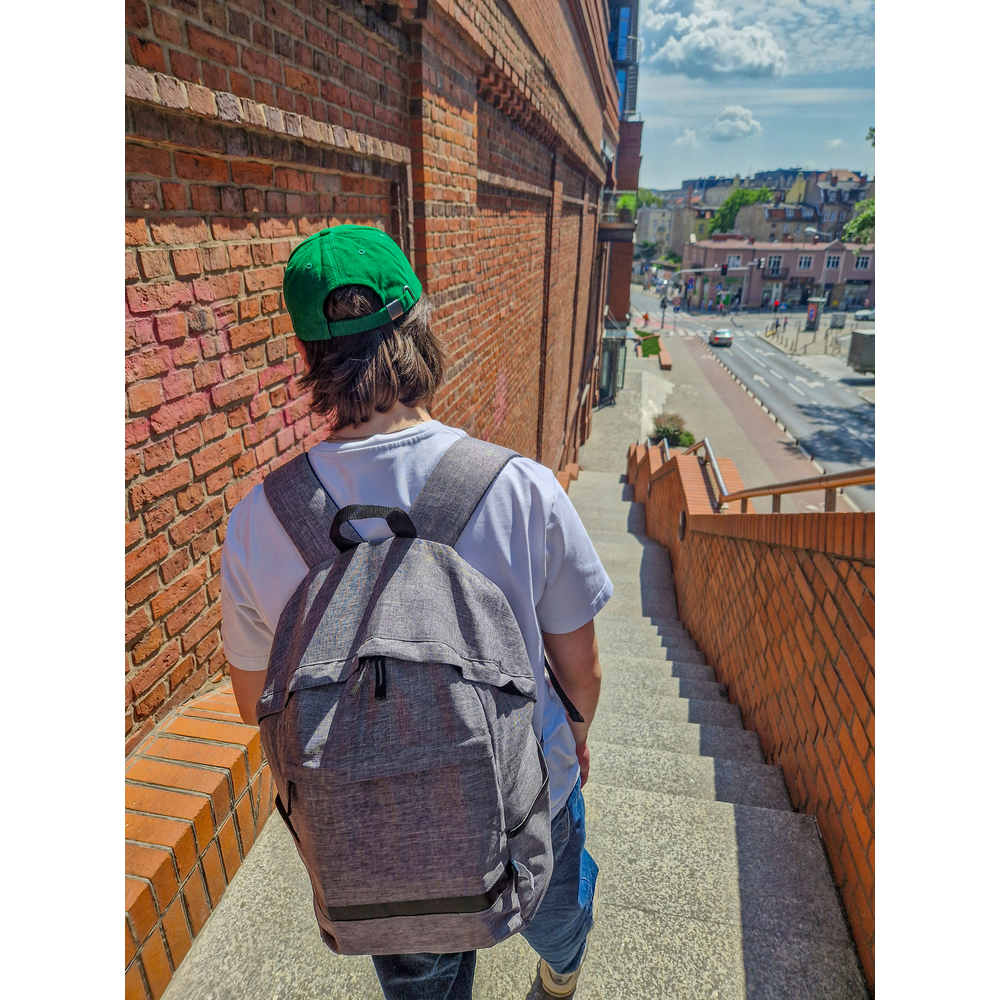 B'RIGHT Rucksack mit Fach für Laptop 15,6", aus RPET | Reggie in Grau, Ansicht 11