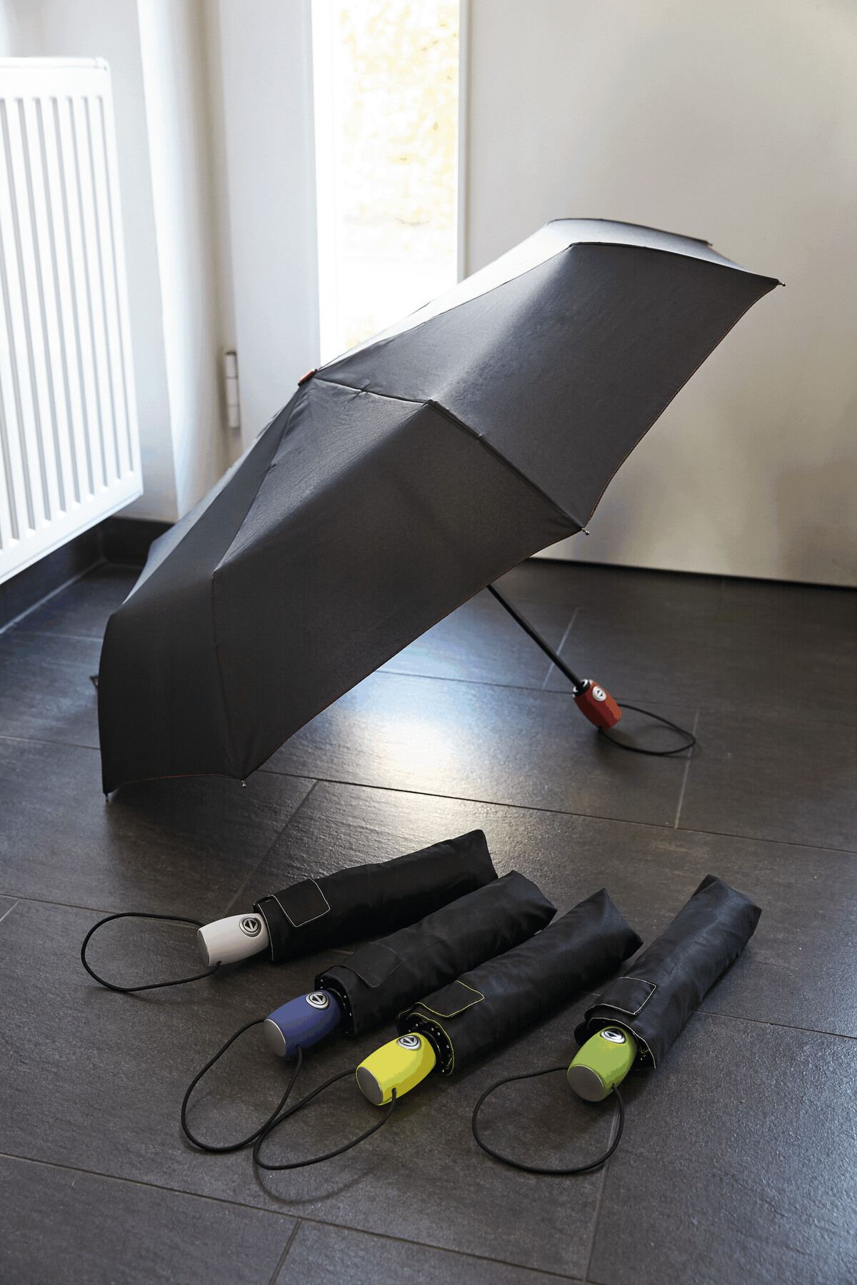 Vollautomatischer Windproof-Taschenschirm | Streetlife
