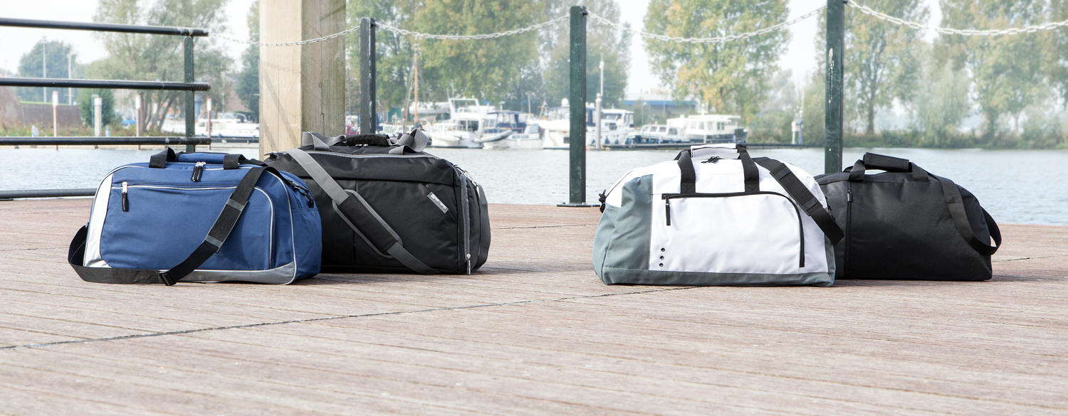Sporttasche, Reisetasche in Schwarz, Ansicht 2
