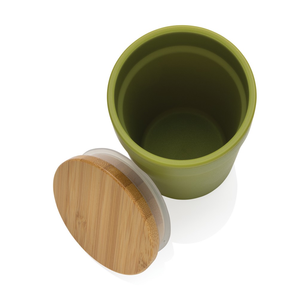 This beautiful tumbler with bamboo lid is made with GRS certified recycled PP. GRS certification ensures a completely certified supply chain of the recycled materials. The tumbler features a bamboo lid for on the go usage. Total recycled content: 52% base